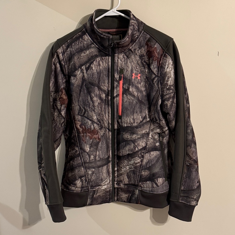 Under Armour Gray Camo Jacket with Pink Accent